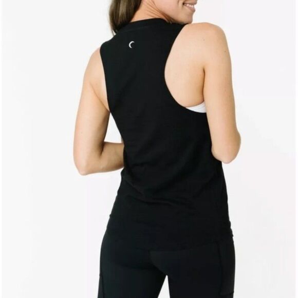 ZYIA Mountain Black White Moon Muscle Tank Size Medium - Picture 3 of 7